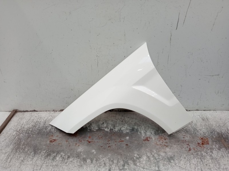 Recambio de aleta delantera izquierda para mercedes-benz clase glk (x204) 220 cdi 4-matic (204.984, 204.997) referencia OEM IAM 