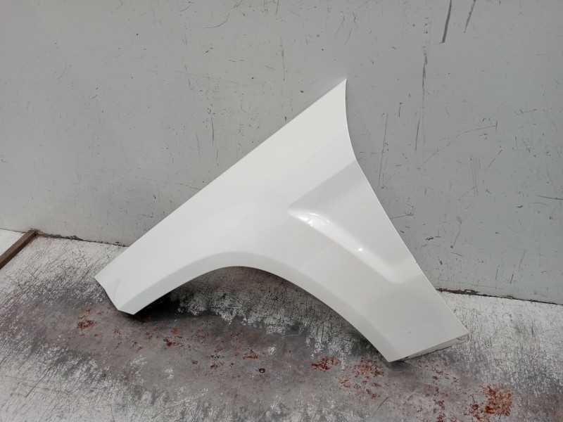 Recambio de aleta delantera izquierda para mercedes-benz clase glk (x204) 220 cdi 4-matic (204.984, 204.997) referencia OEM IAM 