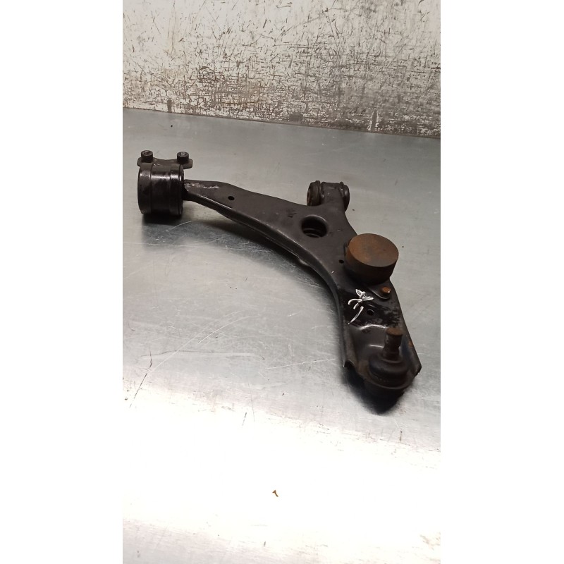 Recambio de brazo suspension inferior delantero derecho para mazda 5 (cr) 2.0 cd (cr19) referencia OEM IAM   05