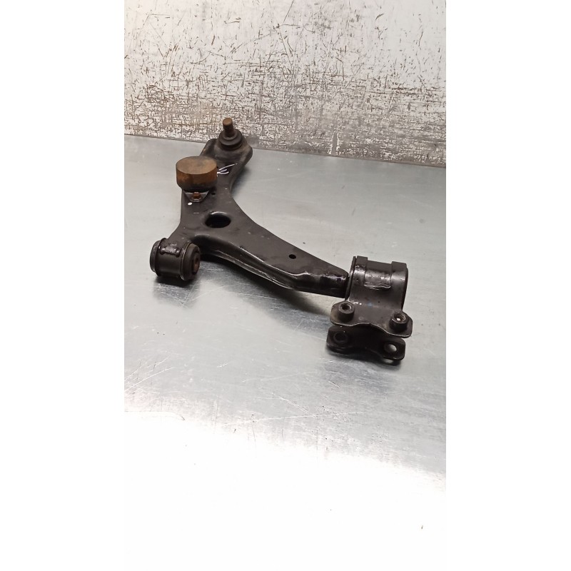Recambio de brazo suspension inferior delantero derecho para mazda 5 (cr) 2.0 cd (cr19) referencia OEM IAM   05