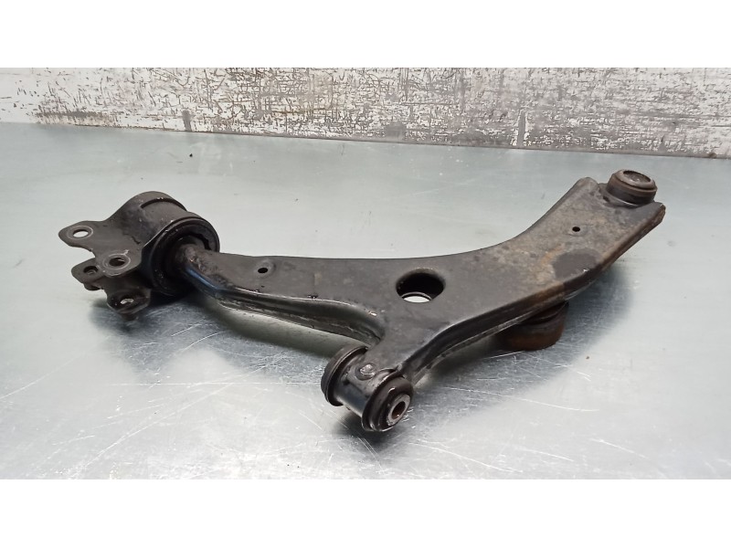 Recambio de brazo suspension inferior delantero derecho para mazda 5 (cr) 2.0 cd (cr19) referencia OEM IAM   05