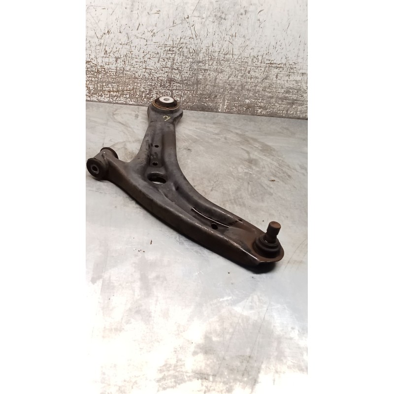 Recambio de brazo suspension inferior delantero izquierdo para ford fiesta vi van 1.4 tdci referencia OEM IAM 8V513051BH  08
