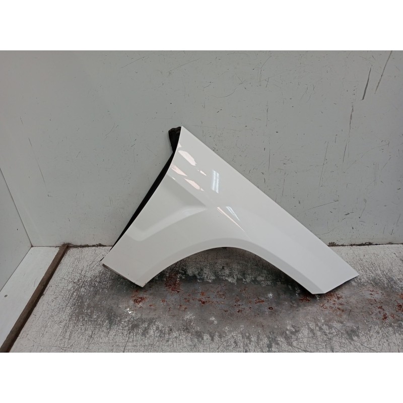 Recambio de aleta delantera derecha para mercedes-benz clase glk (x204) 220 cdi 4-matic (204.984, 204.997) referencia OEM IAM   