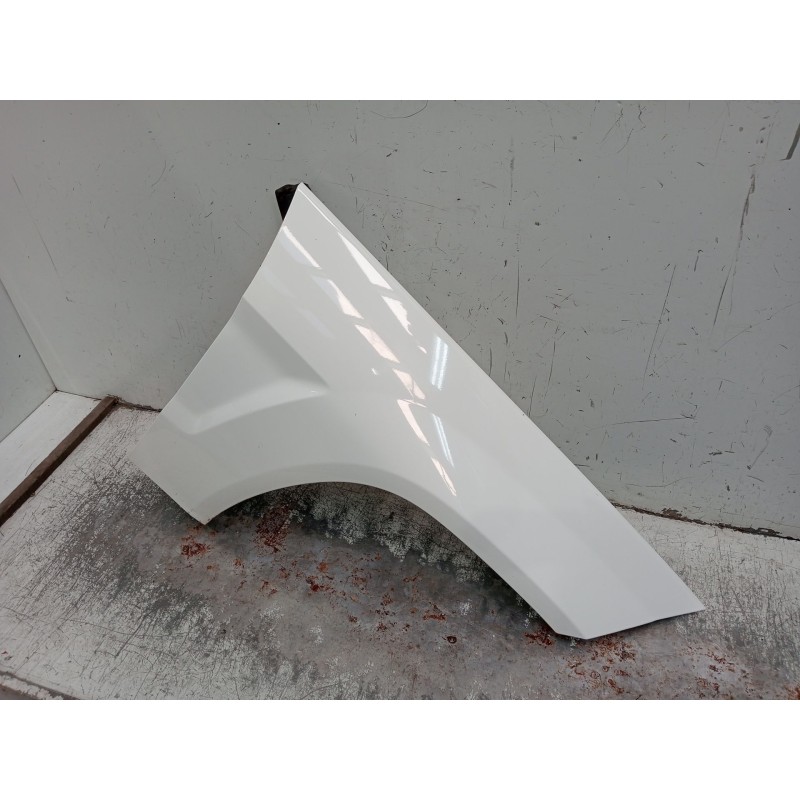 Recambio de aleta delantera derecha para mercedes-benz clase glk (x204) 220 cdi 4-matic (204.984, 204.997) referencia OEM IAM   