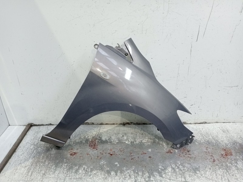 Recambio de aleta delantera derecha para mazda 5 (cr) 2.0 cd (cr19) referencia OEM IAM   