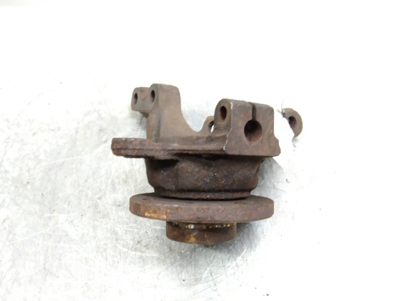 Recambio de mangueta delantera derecha para nissan kubistar (x76) 1.2 cat referencia OEM IAM   