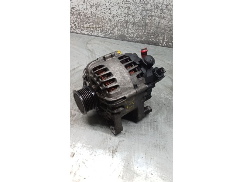 Recambio de alternador para ford fiesta vi van 1.4 tdci referencia OEM IAM AV6N10300DC 120A 08