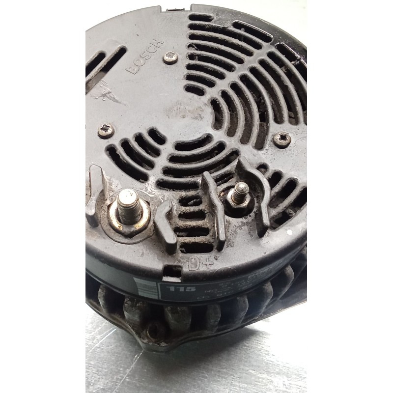 Recambio de alternador para mercedes-benz vito autobús (w638) 110 td 2.3 (638.174) referencia OEM IAM 0123510102 0101547402 96 1