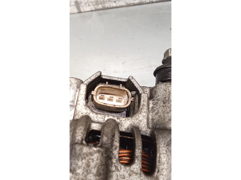 Recambio de alternador para mazda 5 (cr) 2.0 cd (cr19) referencia OEM IAM A3TB6581 90A 05