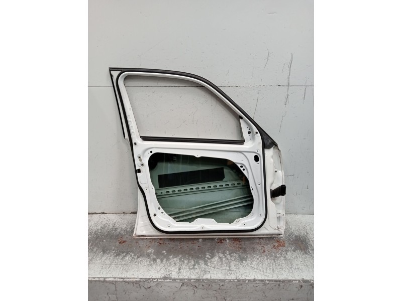 Recambio de puerta delantera izquierda para mercedes-benz clase glk (x204) 220 cdi 4-matic (204.984, 204.997) referencia OEM IAM