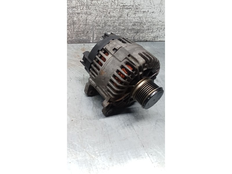 Recambio de alternador para seat leon (1p1) 2.0 tdi 16v referencia OEM IAM 06F903023C 140A 05