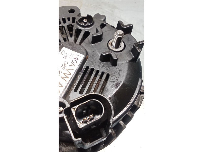 Recambio de alternador para seat leon (1p1) 2.0 tdi 16v referencia OEM IAM 06F903023C 140A 05
