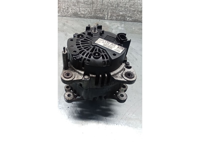 Recambio de alternador para seat leon (1p1) 2.0 tdi 16v referencia OEM IAM 06F903023C 140A 05