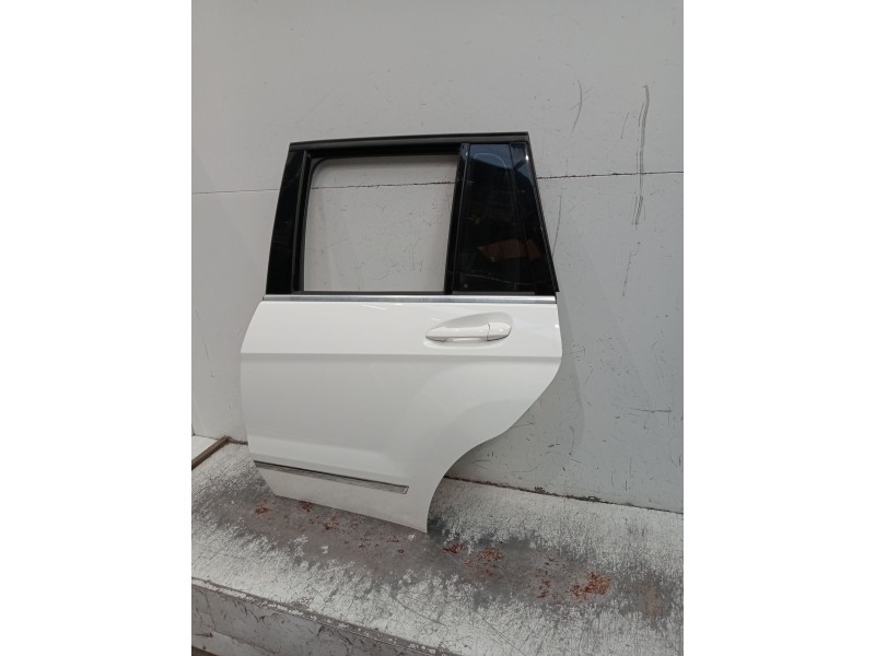 Recambio de puerta trasera izquierda para mercedes-benz clase glk (x204) 220 cdi 4-matic (204.984, 204.997) referencia OEM IAM  