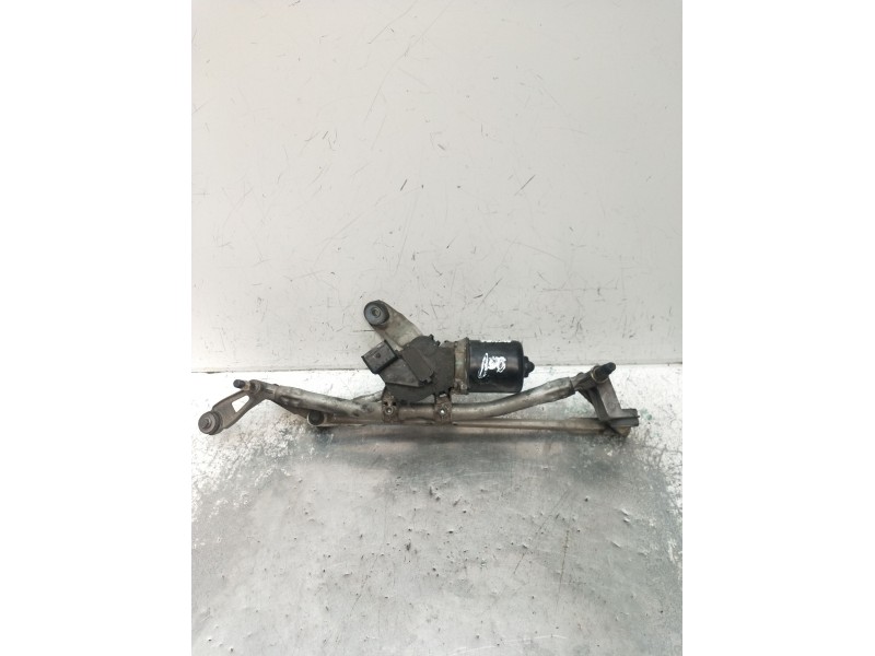 Recambio de motor limpia delantero para renault megane ii coupé-cabriolet (em0/1_) 1.9 dci referencia OEM IAM   2003