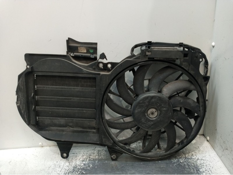 Recambio de electroventilador para audi a4 b6 (8e2) 1.8 t referencia OEM IAM 8E0121205E 870698V 2001