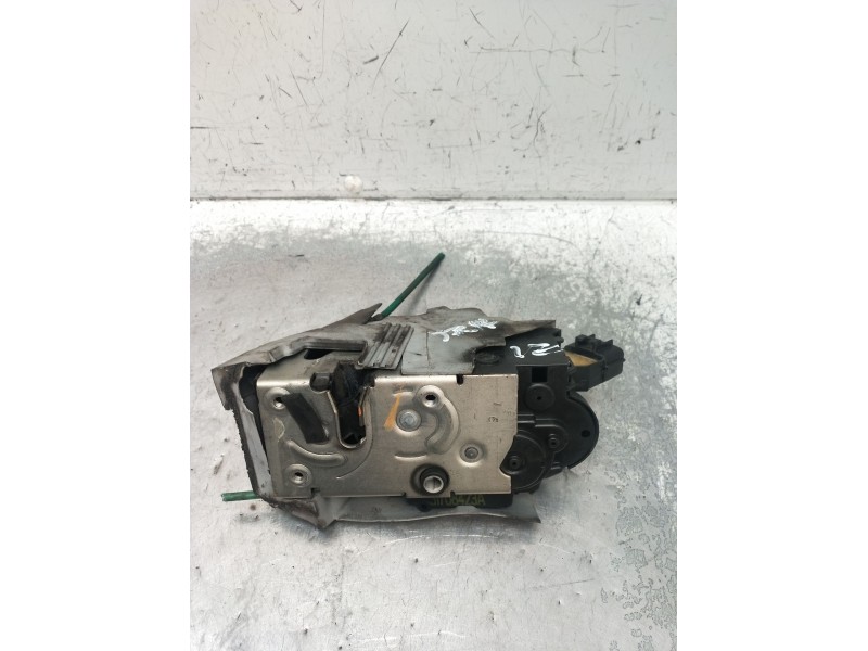 Recambio de motor cierre centralizado trasero izquierdo para fiat croma (194_) 1.9 d multijet (194axb1b) referencia OEM IAM  5P 