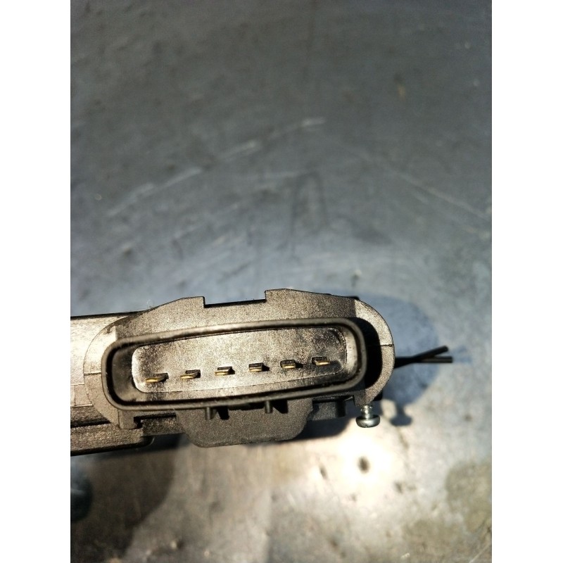 Recambio de motor cierre centralizado trasero derecho para mazda 5 (cr) 2.0 cd (cr19) referencia OEM IAM LATERAL 5P 2005