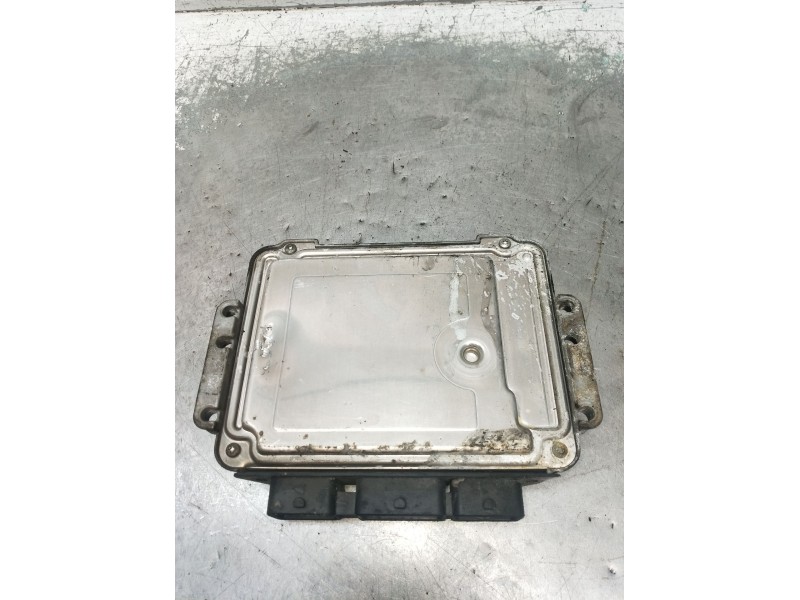 Recambio de centralita motor uce para renault megane ii coupé-cabriolet (em0/1_) 1.9 dci referencia OEM IAM 0281011776 820039196