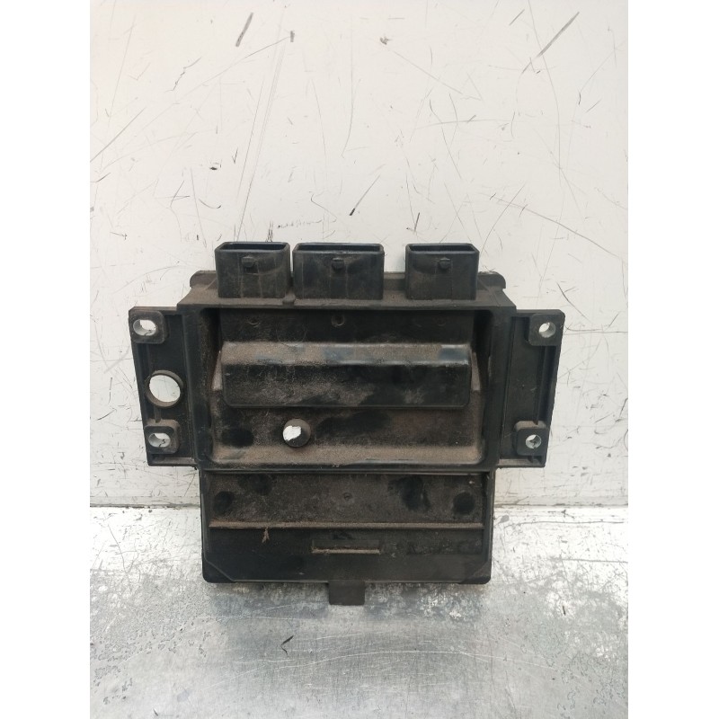 Recambio de centralita motor uce para nissan almera ii hatchback (n16) 1.5 dci referencia OEM IAM 8200498183 8200374392 83979348