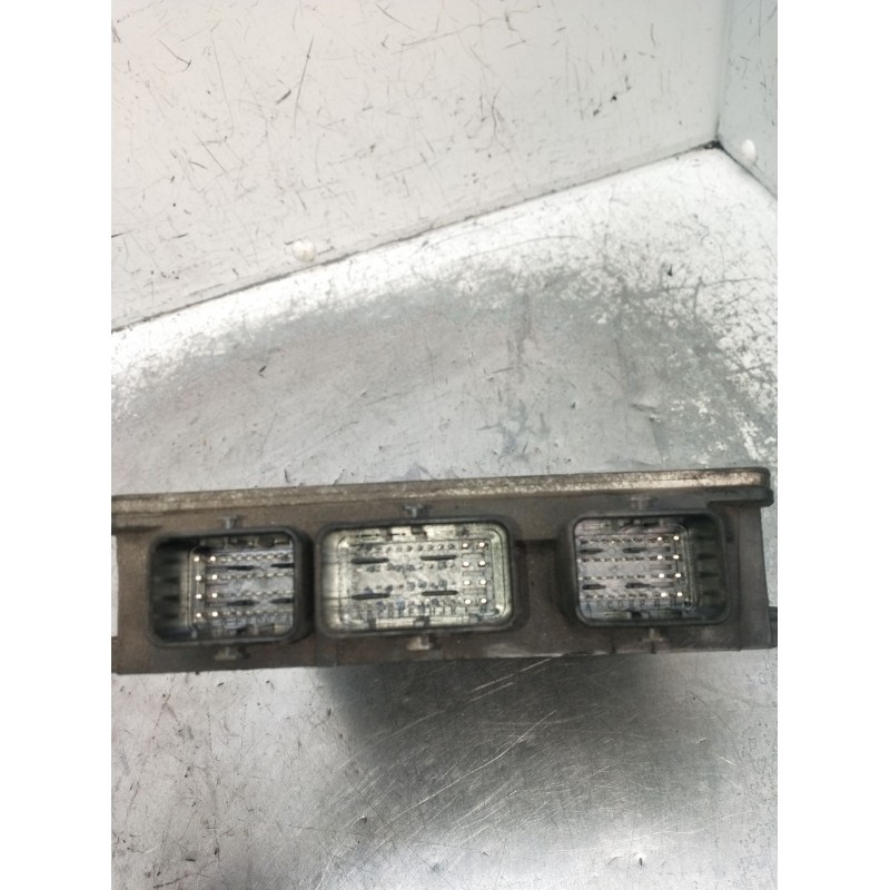 Recambio de centralita motor uce para nissan almera ii hatchback (n16) 1.5 dci referencia OEM IAM 8200498183 8200374392 83979348