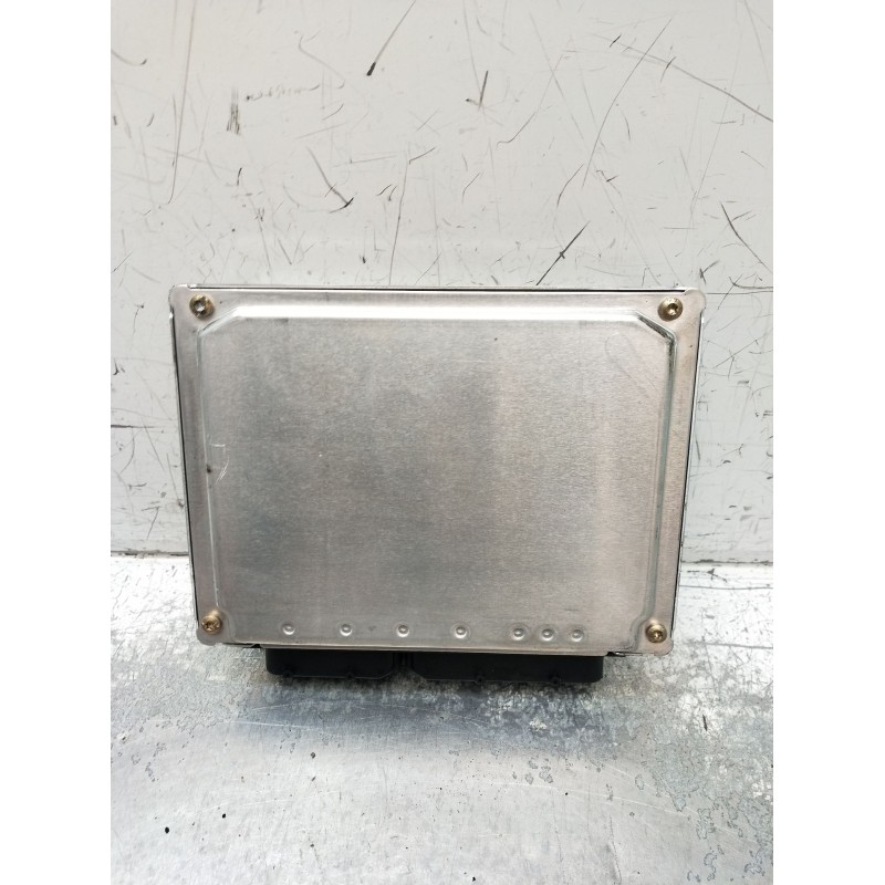 Recambio de centralita motor uce para audi a4 b6 (8e2) 1.8 t referencia OEM IAM 0261206868 8E0906018B BENZIN ME75 2001