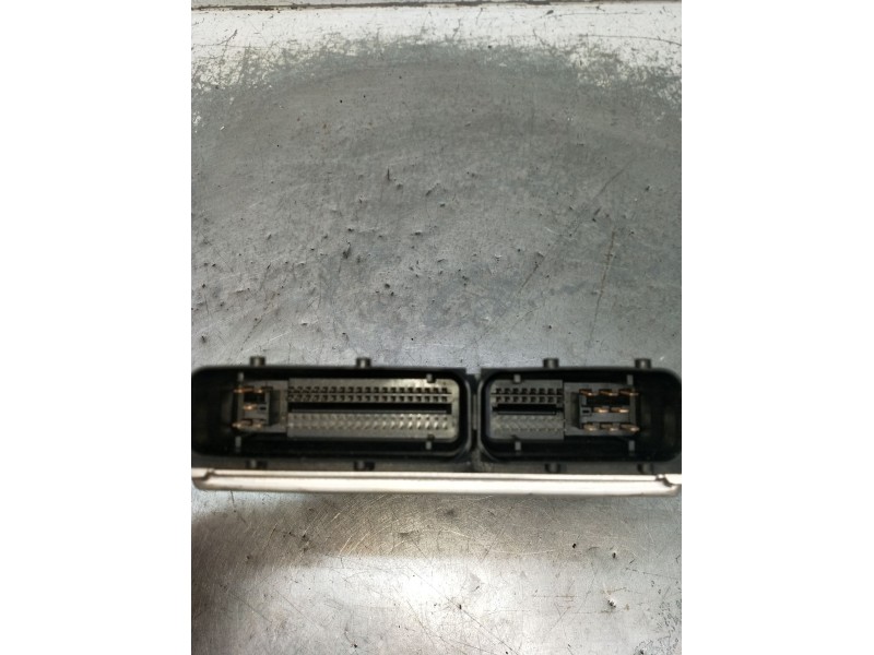 Recambio de centralita motor uce para audi a4 b6 (8e2) 1.8 t referencia OEM IAM 0261206868 8E0906018B BENZIN ME75 2001