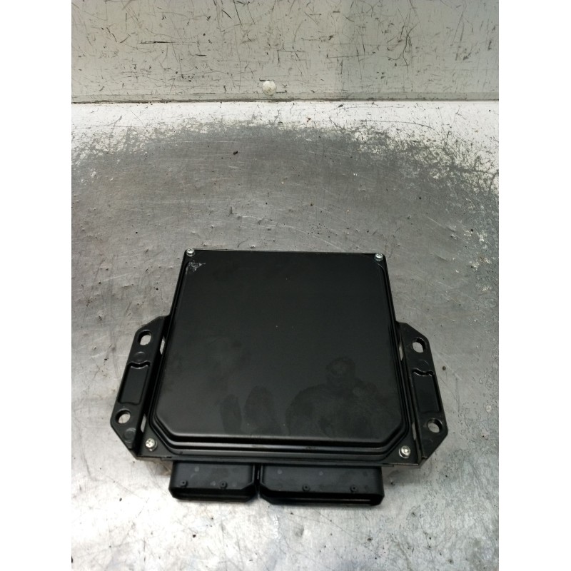 Recambio de centralita motor uce para mazda 5 (cr) 2.0 cd (cr19) referencia OEM IAM RF7P18881U 2758006684 2005