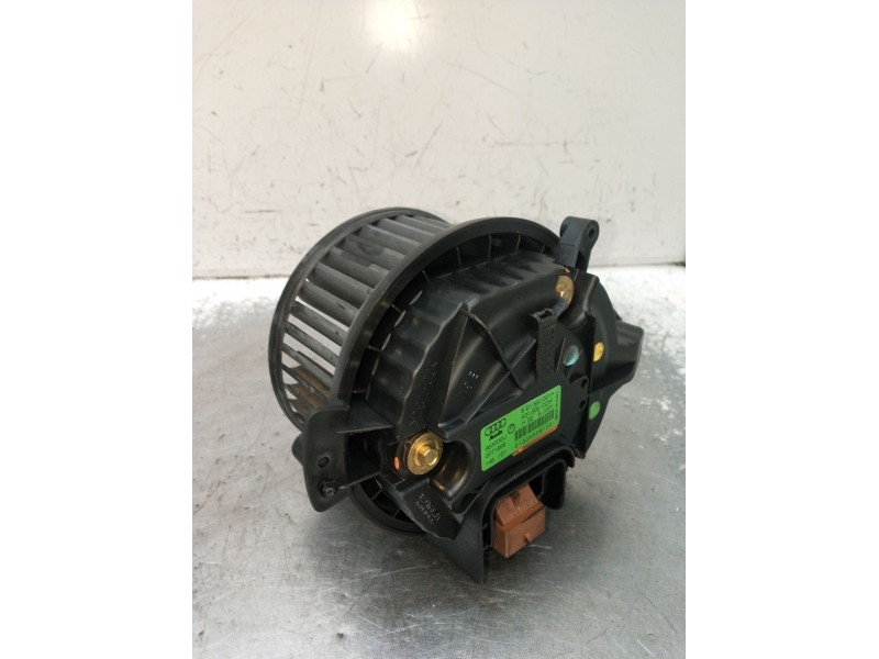 Recambio de motor calefaccion para audi a4 b6 (8e2) 1.8 t referencia OEM IAM 8E1820021A K01000CCW 663000U 0071885 01305508100 20