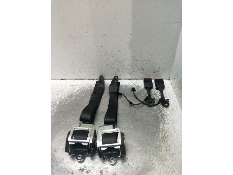 Recambio de juego cinturones delantero para audi a4 b7 avant (8ed) 1.8 t quattro referencia OEM IAM  5P 2005