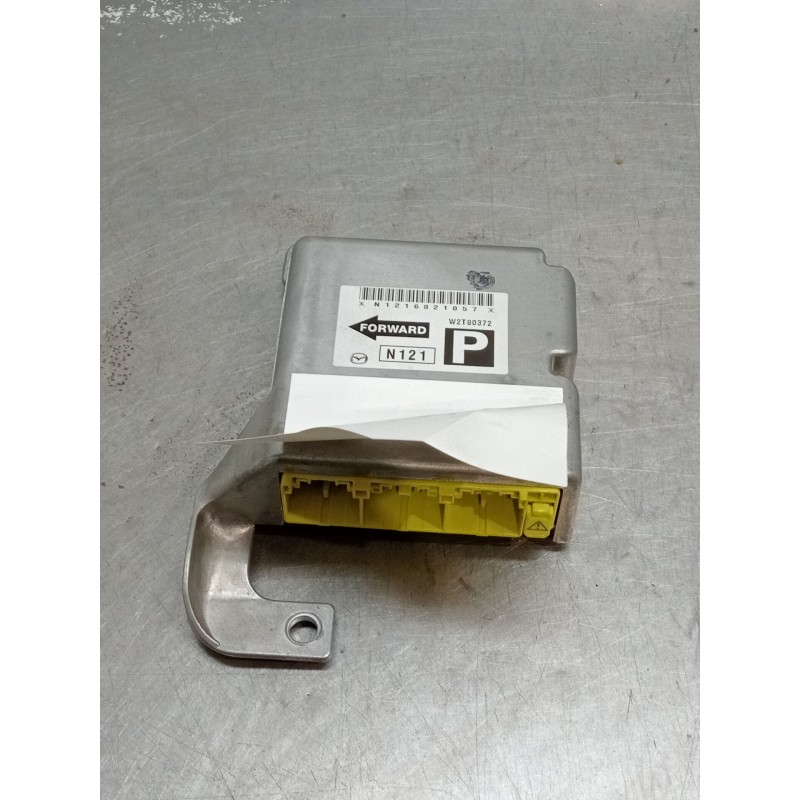Recambio de centralita airbag para mazda mx-5 (nc) 1.8 roadster coupe active+ (93kw) referencia OEM IAM N1216821057 W2T80372 200