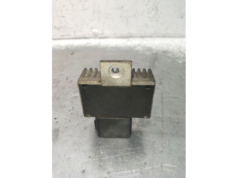 Recambio de caja precalentamiento para nissan almera ii hatchback (n16) 1.5 dci referencia OEM IAM 770015078  2002