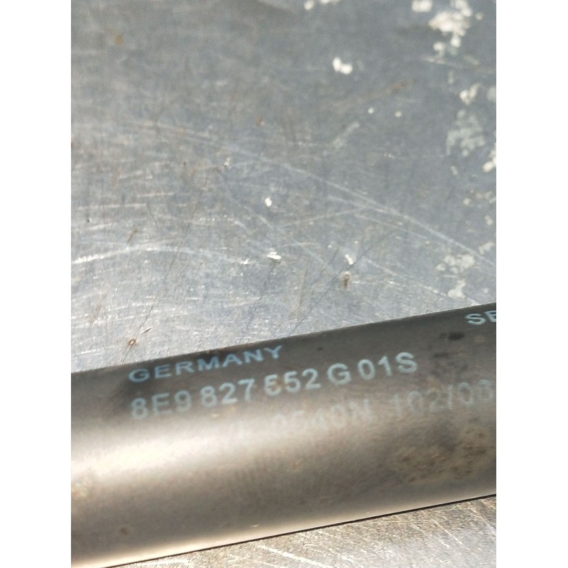 Recambio de amortiguadores maletero / porton para audi a4 b7 avant (8ed) 1.8 t quattro referencia OEM IAM 8E9827552G01S 0540N 20