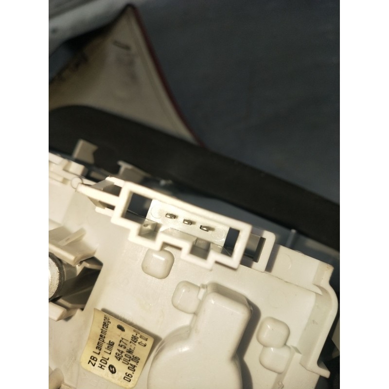 Recambio de piloto trasero izquierdo interior para audi a4 b7 avant (8ed) 1.8 t quattro referencia OEM IAM 8E9945093 484501 2005