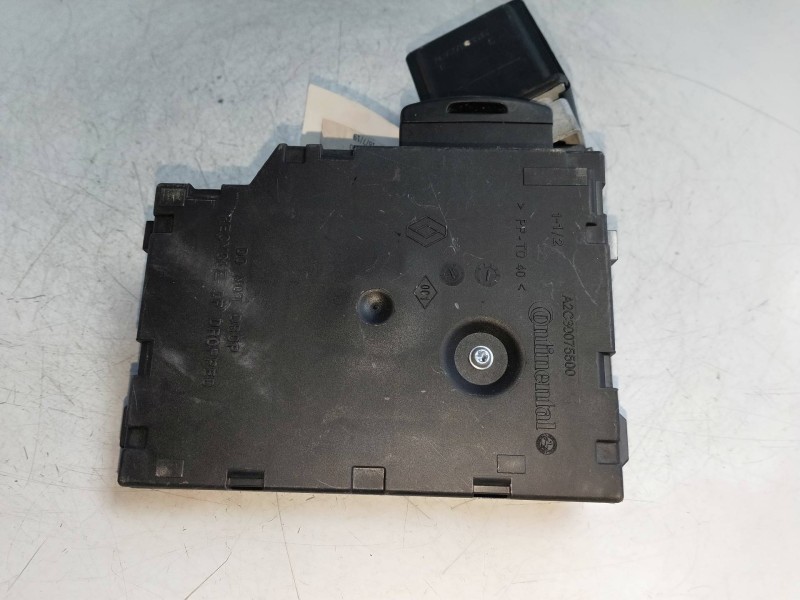 Recambio de conmutador de arranque para renault clio iv renault sport referencia OEM IAM 285908018R  