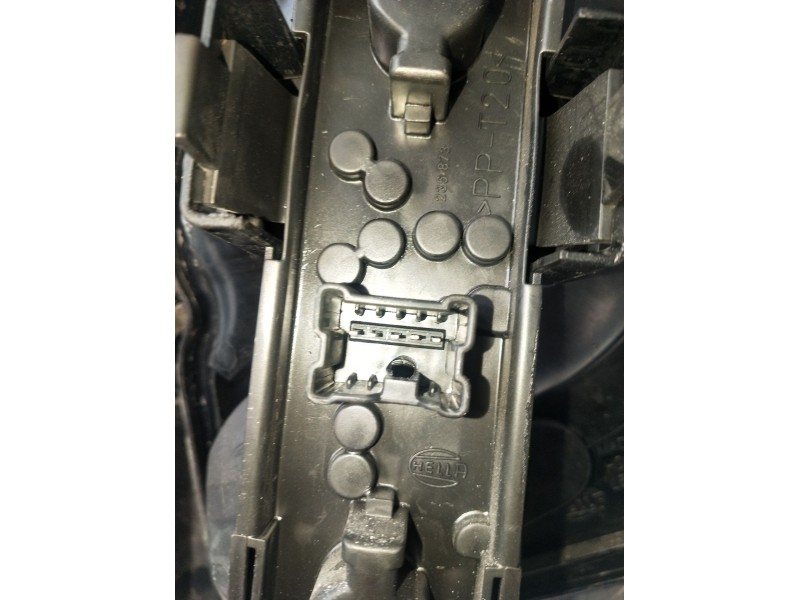 Recambio de piloto trasero izquierdo para nissan almera ii hatchback (n16) 1.5 dci referencia OEM IAM   2002