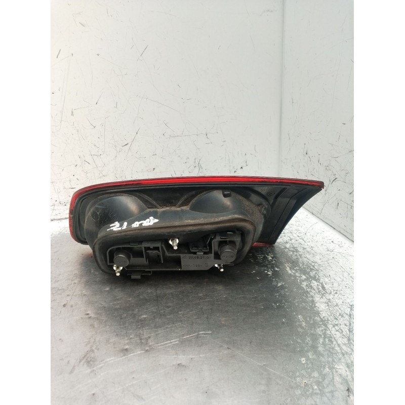 Recambio de piloto trasero izquierdo interior para fiat croma (194_) 1.9 d multijet (194axb1b) referencia OEM IAM   2005