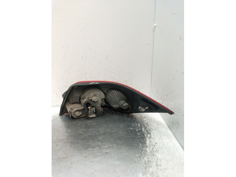 Recambio de piloto trasero derecho para renault megane ii coupé-cabriolet (em0/1_) 1.9 dci referencia OEM IAM   2003