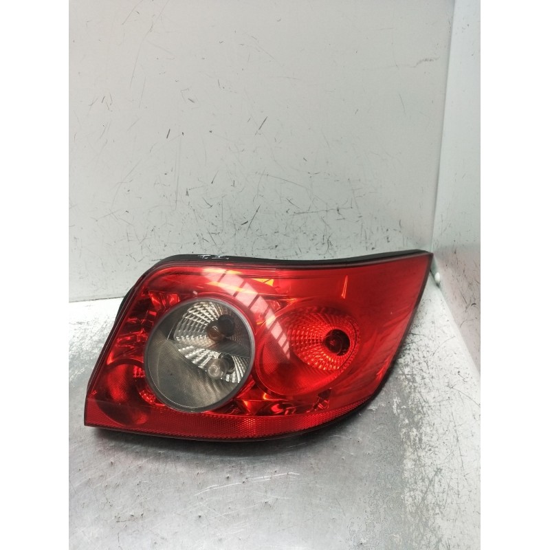 Recambio de piloto trasero izquierdo para renault megane ii coupé-cabriolet (em0/1_) 1.9 dci referencia OEM IAM   2003