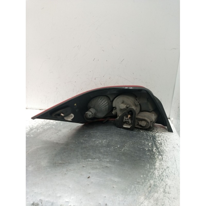 Recambio de piloto trasero izquierdo para renault megane ii coupé-cabriolet (em0/1_) 1.9 dci referencia OEM IAM   2003