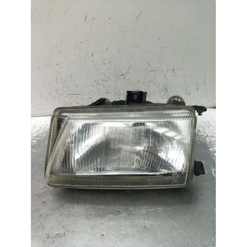 Recambio de faro izquierdo para seat ibiza ii (6k1) 1.9 d referencia OEM IAM 67735499 086653 VER FOTOS