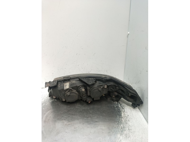 Recambio de faro derecho para renault laguna ii (bg0/1_) 1.6 16v (bg1g, bg1h) referencia OEM IAM 8200481197 89900470 