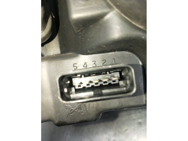 Recambio de faro derecho para renault laguna ii (bg0/1_) 1.6 16v (bg1g, bg1h) referencia OEM IAM 8200481197 89900470 