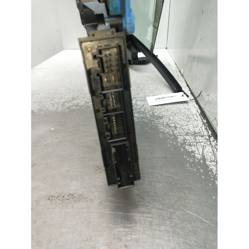 Recambio de elevalunas trasero izquierdo para audi a4 b7 avant (8ed) 1.8 t quattro referencia OEM IAM BRF8E0839461B  2005 5P