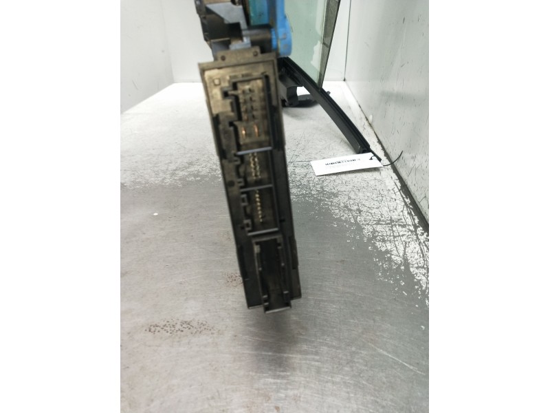 Recambio de elevalunas trasero izquierdo para audi a4 b7 avant (8ed) 1.8 t quattro referencia OEM IAM BRF8E0839461B  2005 5P