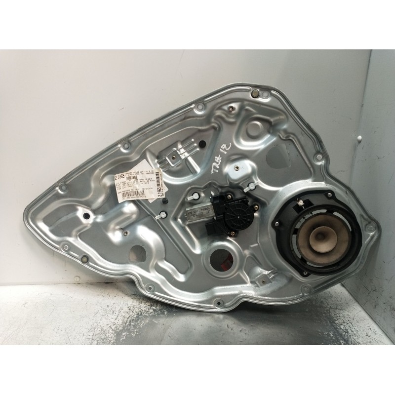 Recambio de elevalunas trasero izquierdo para fiat croma (194_) 1.9 d multijet (194axb1b) referencia OEM IAM 21065090505 5P 2005