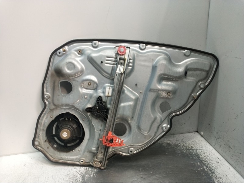 Recambio de elevalunas trasero izquierdo para fiat croma (194_) 1.9 d multijet (194axb1b) referencia OEM IAM 21065090505 5P 2005