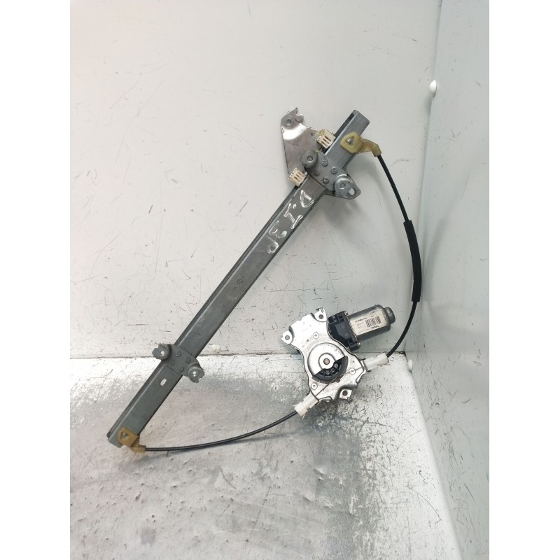 Recambio de elevalunas delantero izquierdo para nissan almera ii hatchback (n16) 1.5 dci referencia OEM IAM 400601 3P 2002