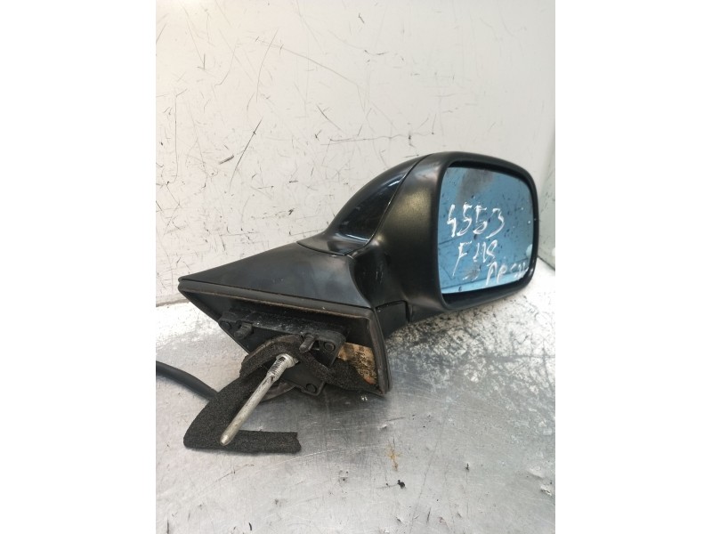 Recambio de retrovisor derecho para peugeot 407 (6d_) 2.0 hdi 135 (6drhrh, 6drhre, 6drhrg, 6drhrj) referencia OEM IAM  ELÉCTRICO