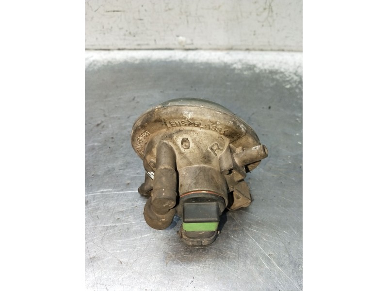 Recambio de faro antiniebla derecho para mazda 5 (cr) 2.0 cd (cr19) referencia OEM IAM   2005